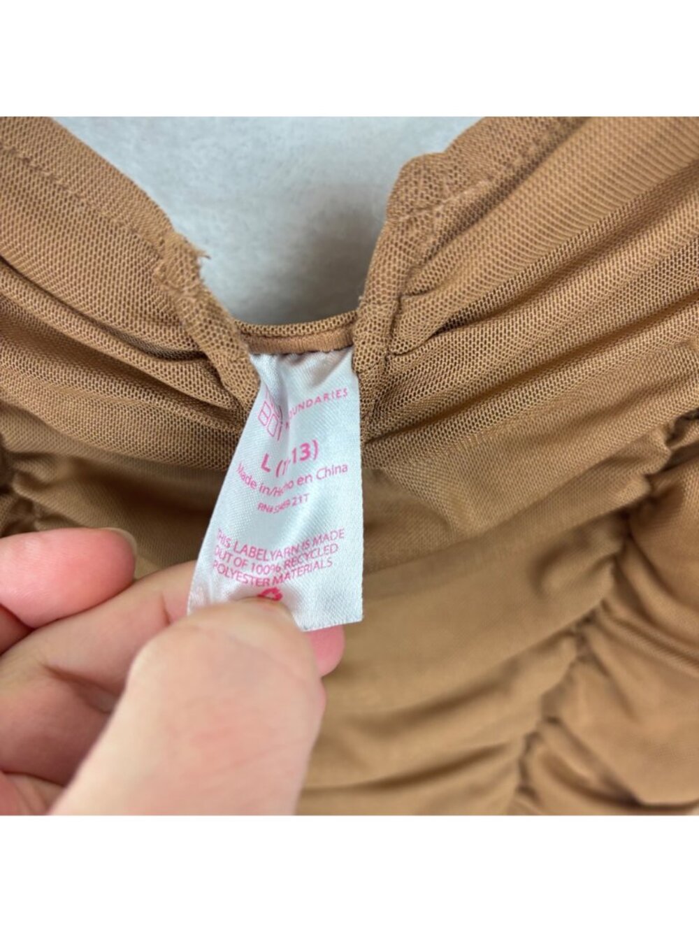 ✨3/$30 Brown Ruched Spaghetti Strap Tank Top Women’s L Polyester - Picture 2 of 3